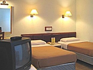Caritas Lodge Цзюлун Экстерьер фото